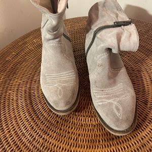 Grey shortie cowboy boots